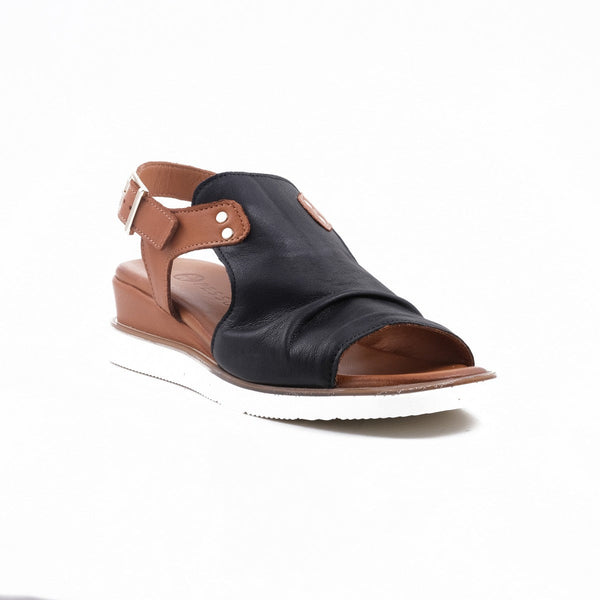 Pesso Holiday Black/Tan