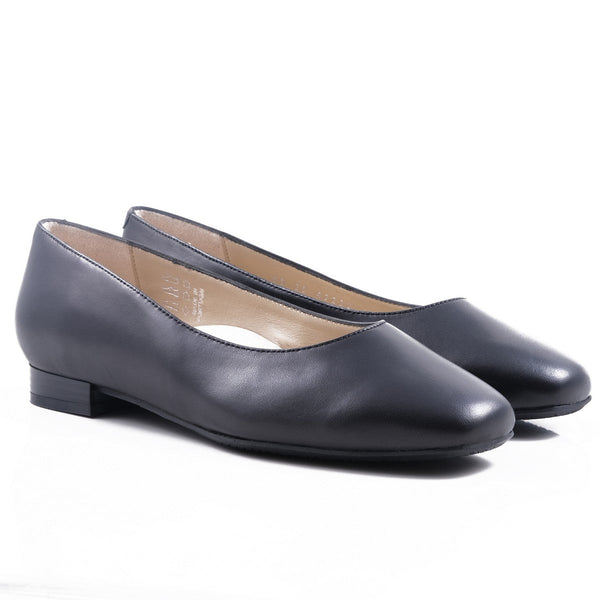 Pesso Kiel Wide Black