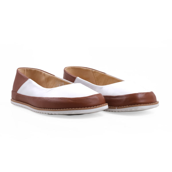 Pesso Fontana Tan/White