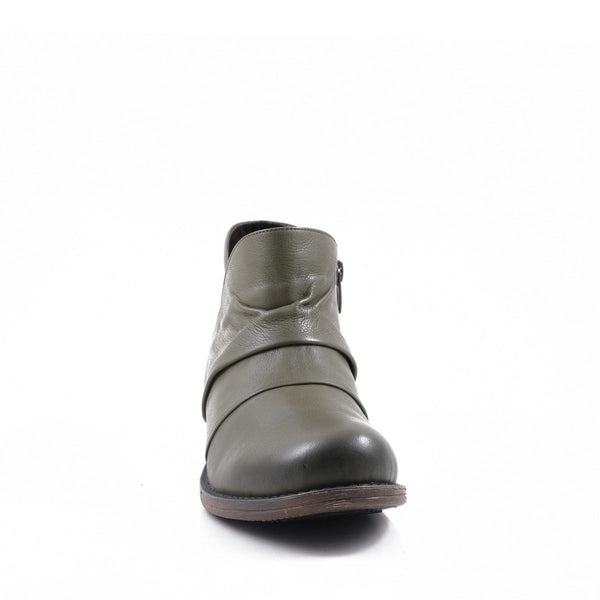 Pesso Solitude Dark Olive