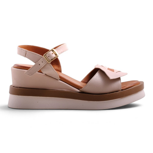 Pesso Shambee Nude