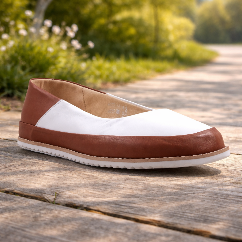 Pesso Fontana Tan/White