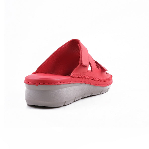 Pesso Malfi Red