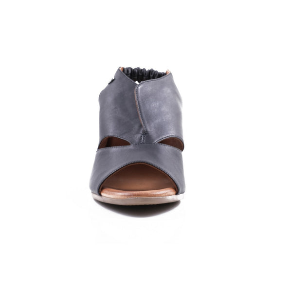 Pesso Shiloh Black