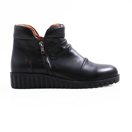 Pesso Aristocrat Black